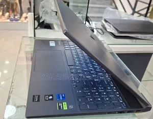 New Laptop HP Victus 15 16GB Intel Core I7 SSD 1T