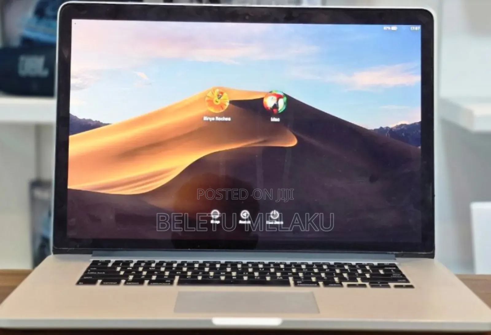 New Laptop Apple MacBook Pro 2015 16GB Intel Core I7 SSD 256GB