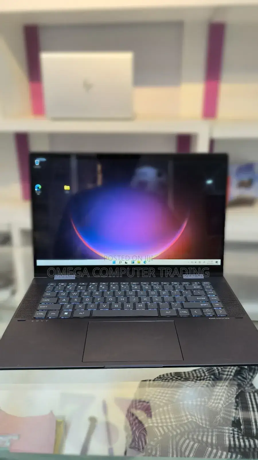 New Laptop HP Envy x360 8GB AMD Ryzen 5 SSD 512GB