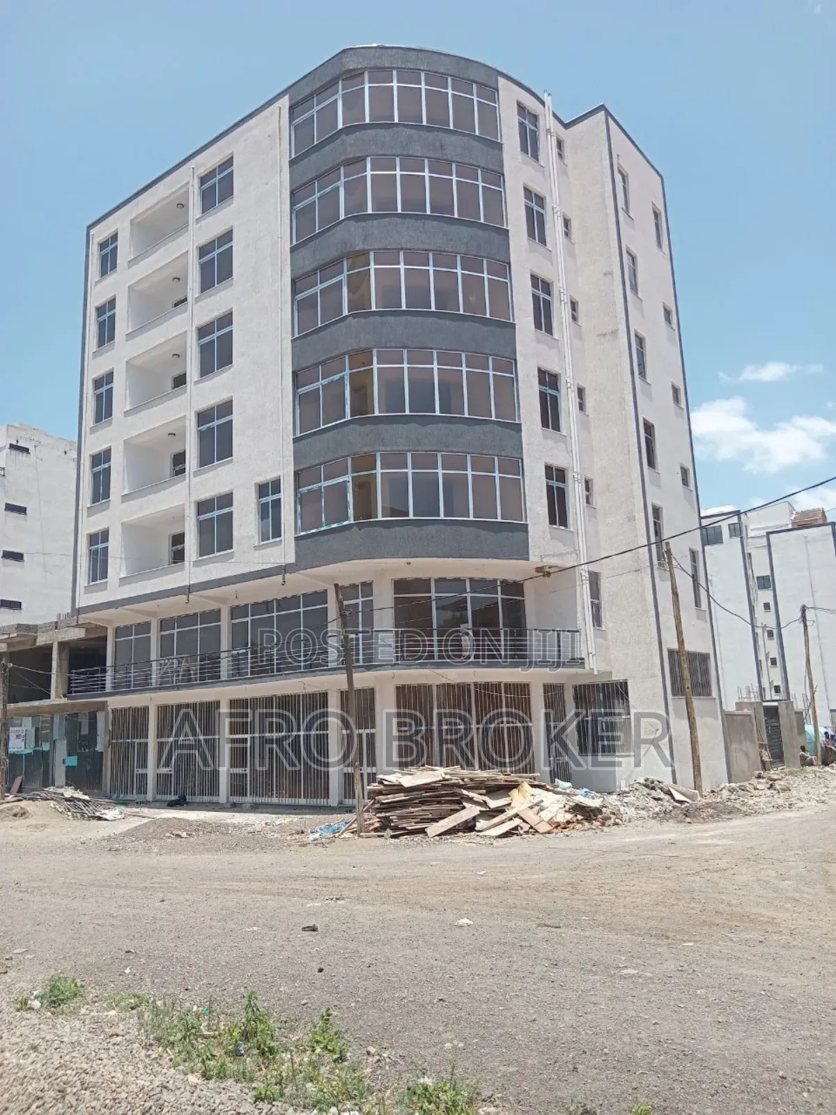 Furnished 20bdrm Apartment in Kality, Akaky Kaliti for sale