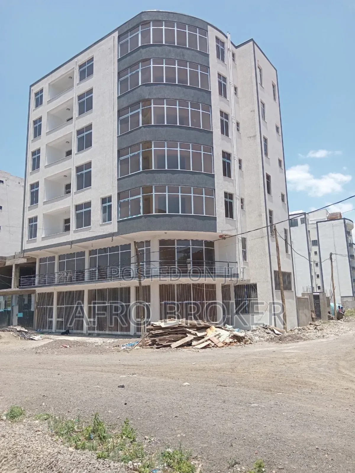 Furnished 20bdrm Apartment in Kality, Akaky Kaliti for sale