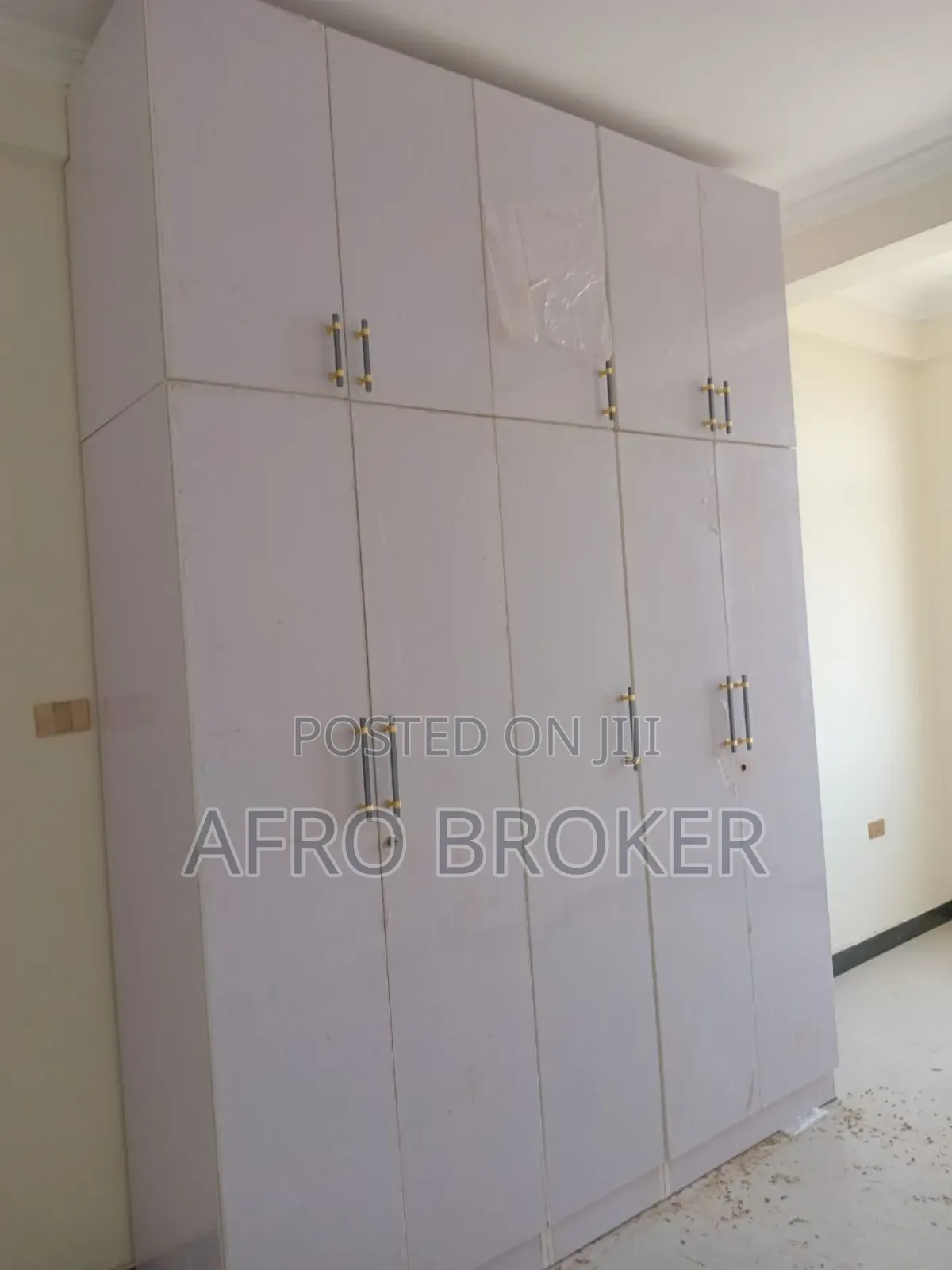 Furnished 20bdrm Apartment in Kality, Akaky Kaliti for sale