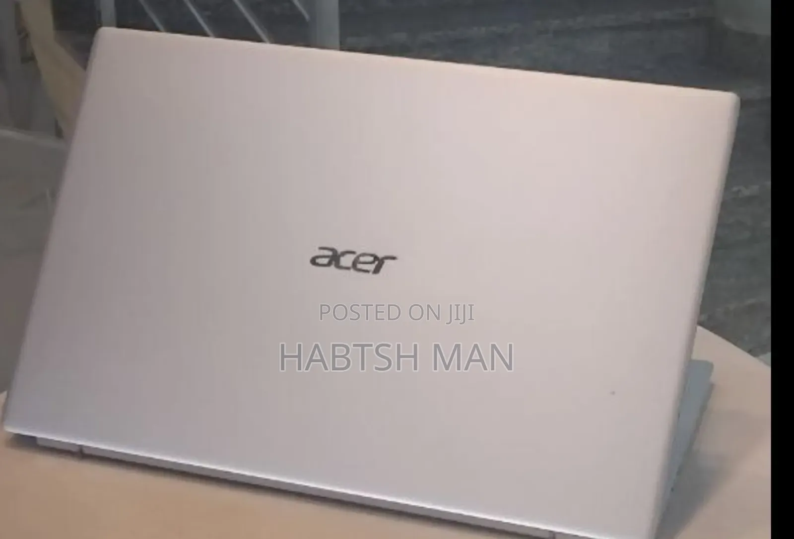 New Laptop Acer Switch 3 4GB Intel Celeron SSD 256GB