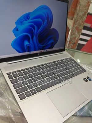 New Laptop HP Pavilion 15 16GB Intel Core I5 SSD 1T