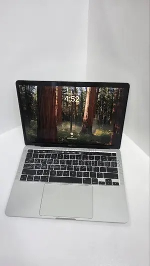 Photo - New Laptop Apple MacBook Pro 8GB Apple M2 SSD 512GB