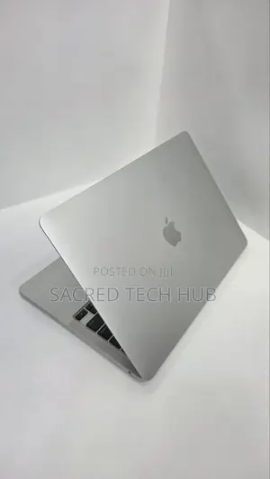 New Laptop Apple MacBook Pro 8GB Apple M2 SSD 512GB