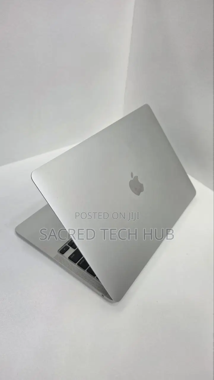New Laptop Apple MacBook Pro 8GB Apple M2 SSD 512GB