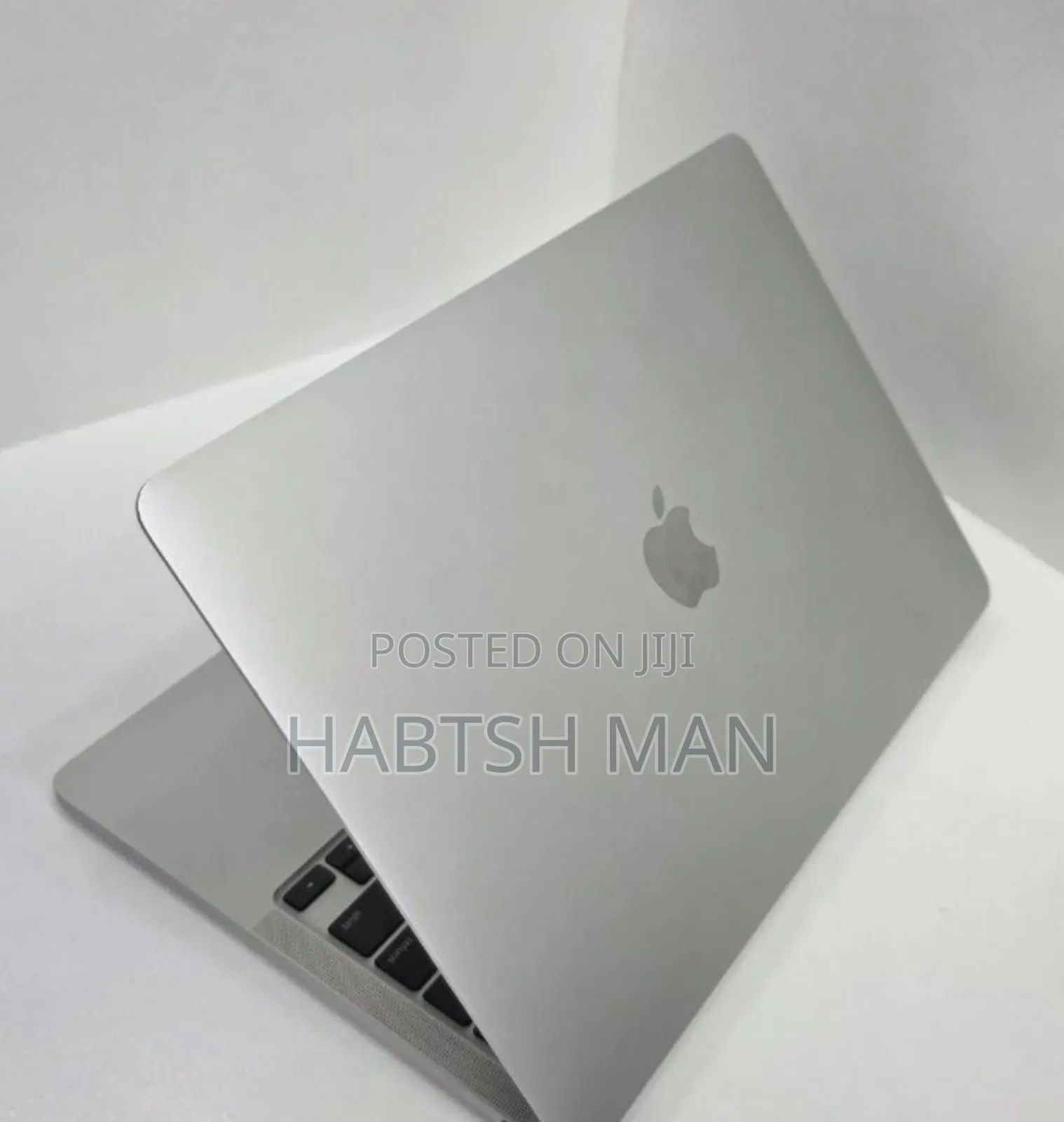 New Laptop Apple MacBook Pro 2022 M2 8GB Apple M2 SSD 512GB