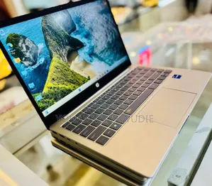 New Laptop HP Stream Notebook 16GB Intel Core I7 SSD 1T