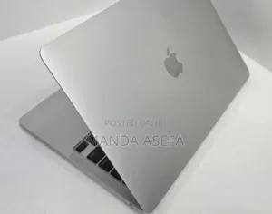 New Laptop Apple MacBook Pro 8GB Apple M2 SSD 512GB