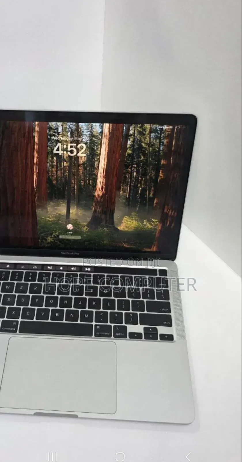 New Laptop Apple MacBook Pro 2022 M2 8GB Apple M2 SSD 512GB