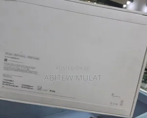 New Laptop Apple MacBook Air 2025 M4 13-Inch 16GB Apple M4 SSD 256GB