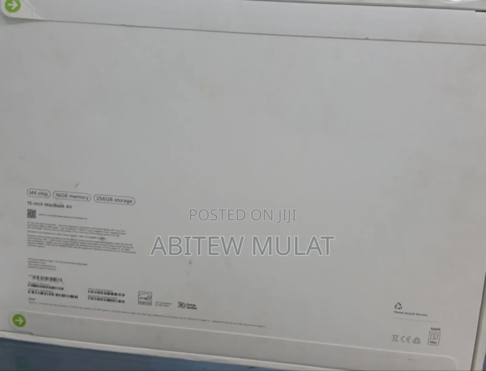 New Laptop Apple MacBook Air 2025 M4 13-Inch 16GB Apple M4 SSD 256GB