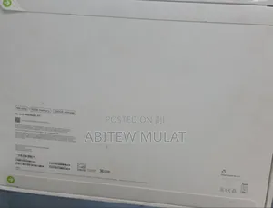 New Laptop Apple MacBook Air 2025 M4 13-Inch 16GB Apple M4 SSD 256GB