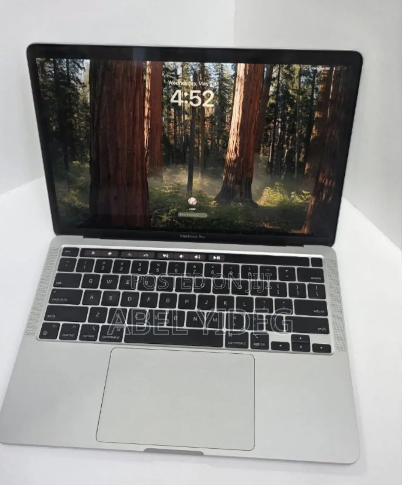 New Laptop Apple MacBook Pro 8GB Apple M2 SSD 512GB