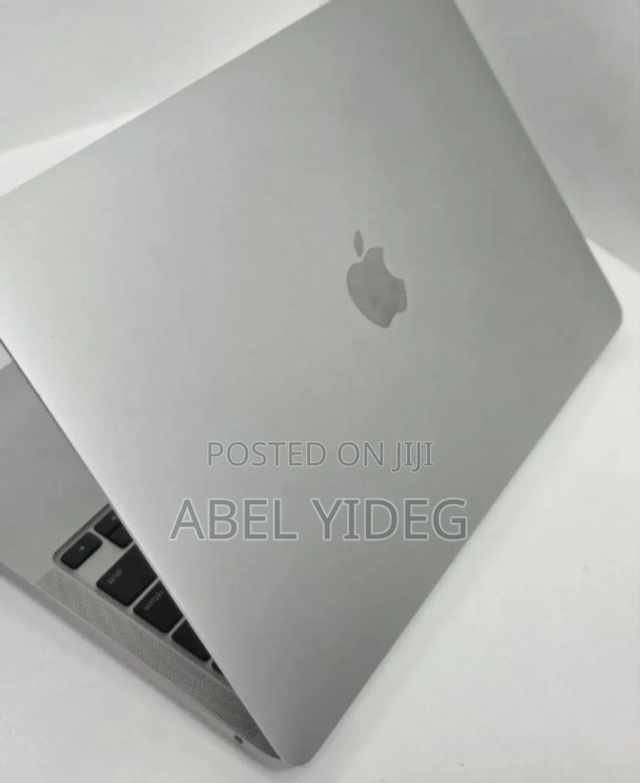 New Laptop Apple MacBook Pro 8GB Apple M2 SSD 512GB