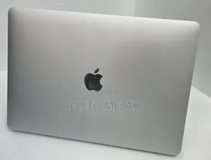 New Laptop Apple MacBook Pro 2022 M2 8GB Apple M2 SSD 512GB
