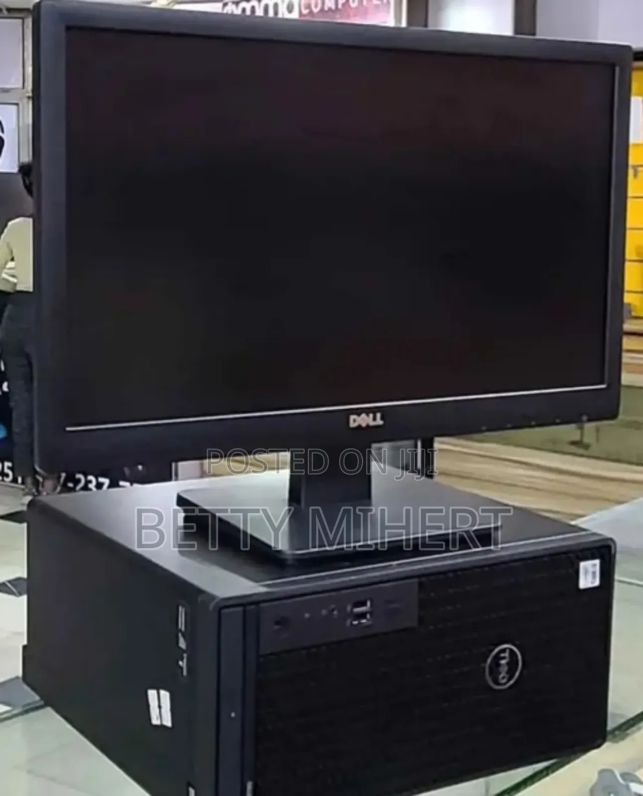 Desktop Computer Dell Optiplex 3090 8GB Intel Core I5 HDD 1T