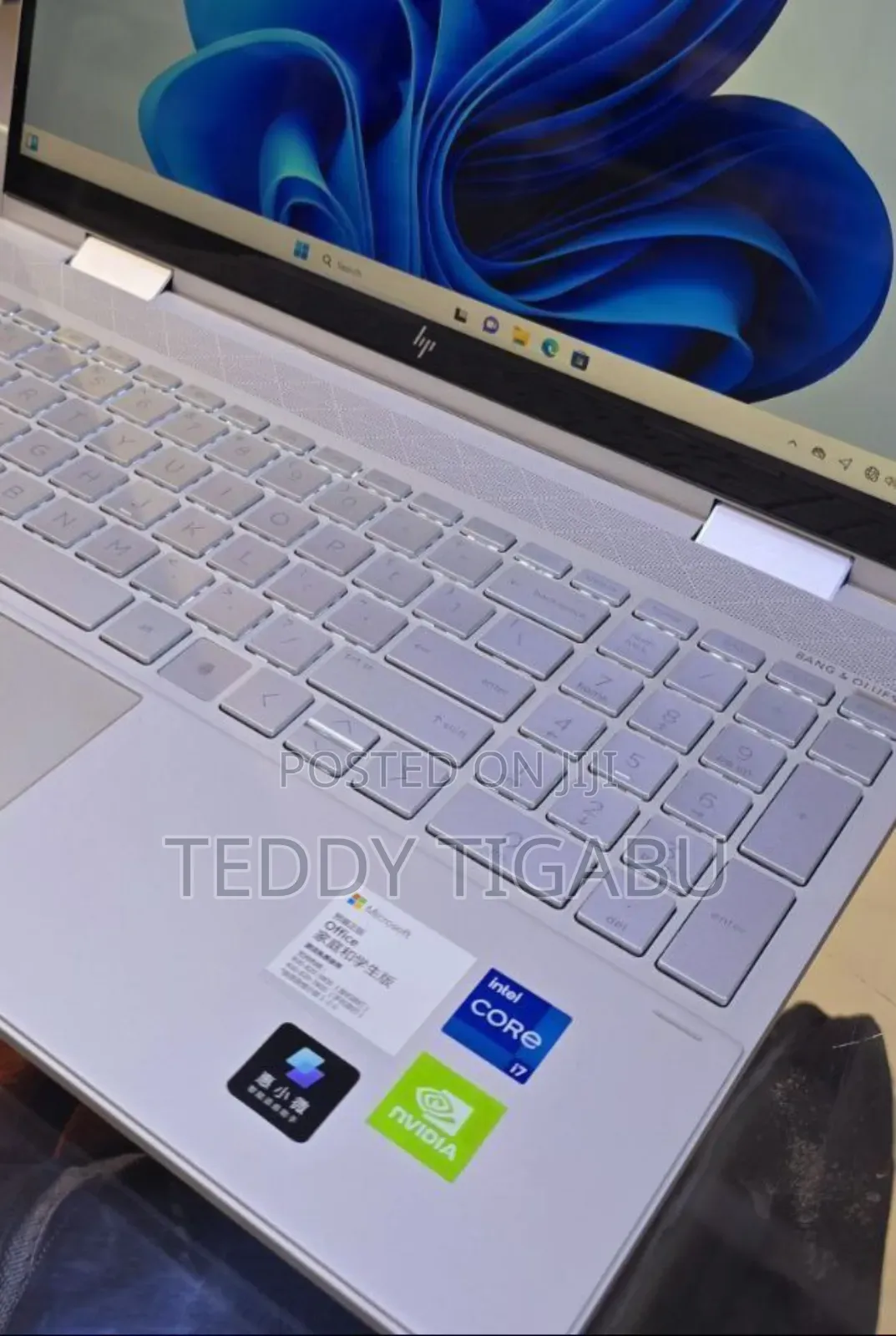 New Laptop HP Envy X360 16GB Intel Core I7 SSD 512GB