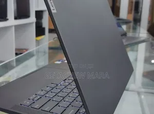 Photo - New Laptop Lenovo Ideapad 3 16GB Intel Core I7 SSD 512GB