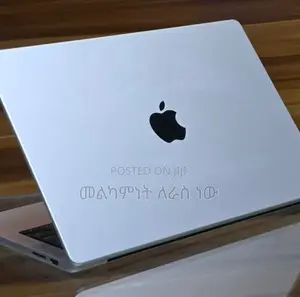 New Laptop Apple MacBook Pro 2023 M2 8GB Apple M2 SSD 512GB