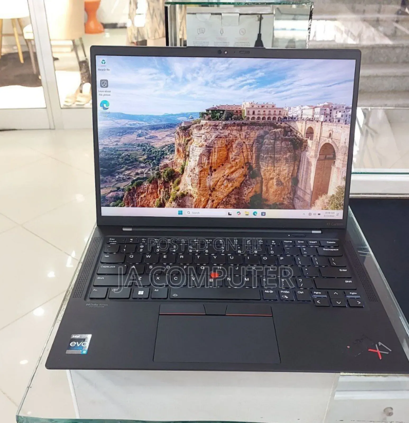 New Laptop Lenovo ThinkPad X1 Carbon 16GB Intel Core I5 SSD 512GB