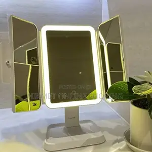 Led Lightd Cosmetic Mirror