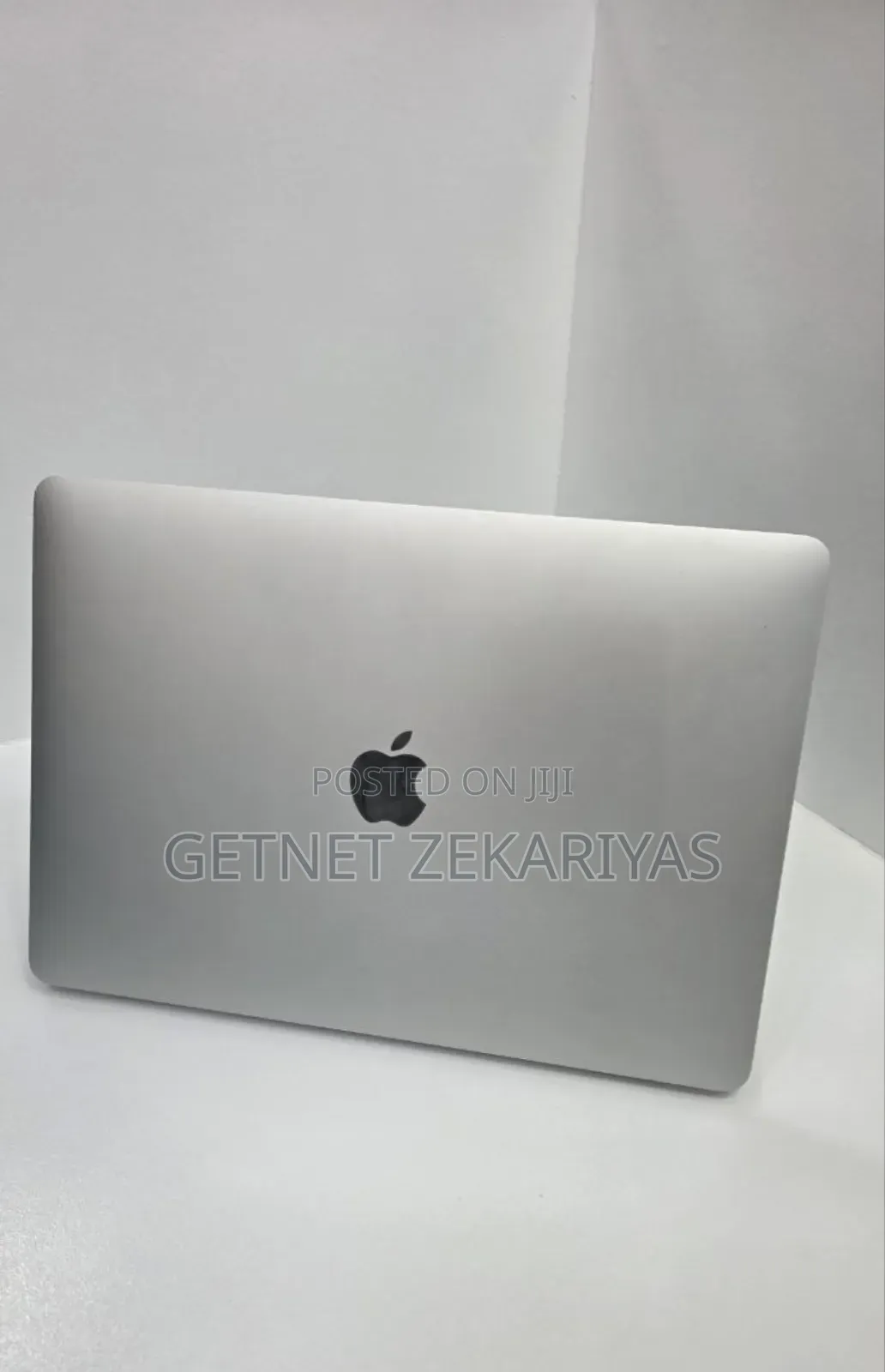 New Laptop Apple MacBook Pro 8GB Apple M2 SSD 512GB