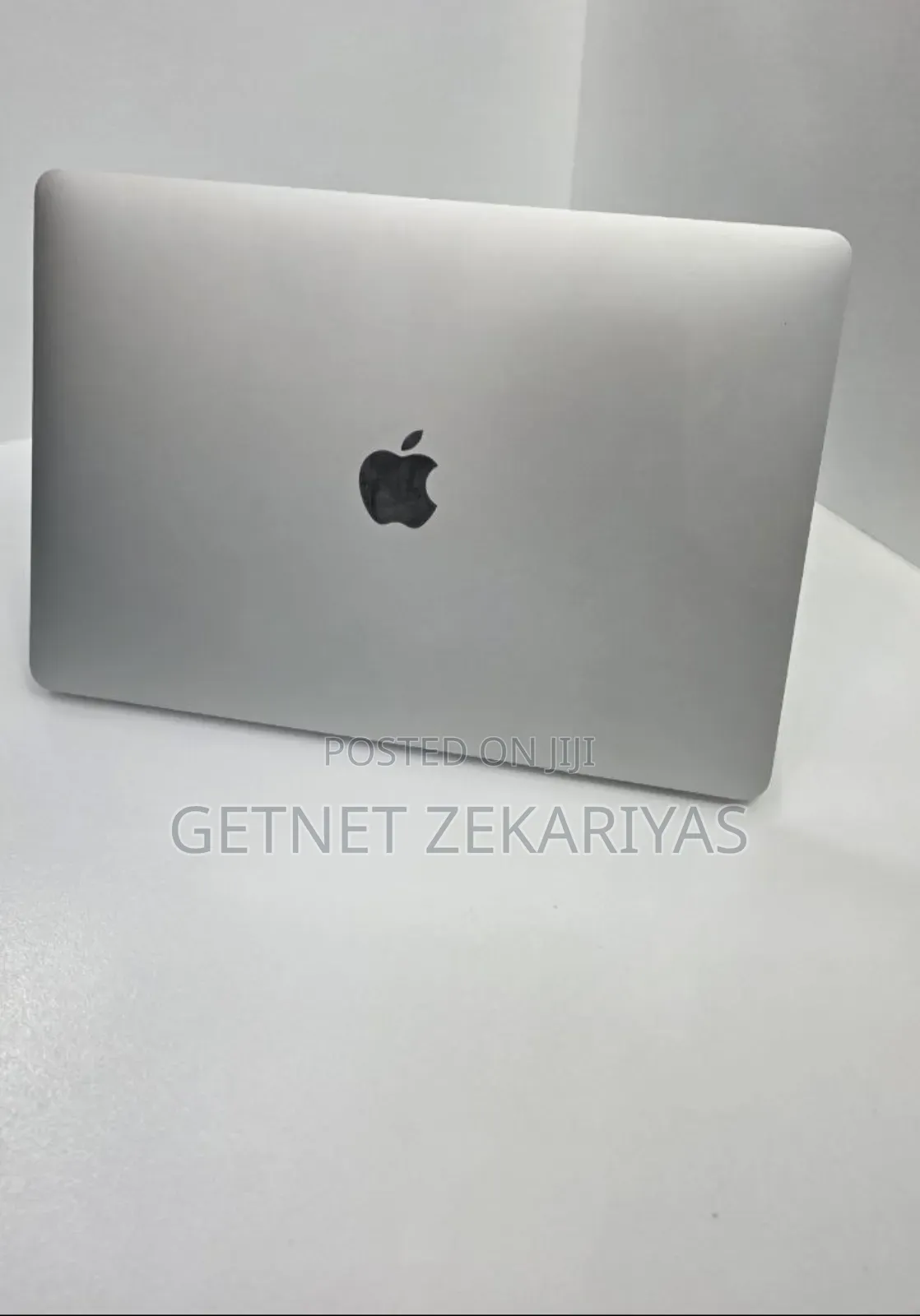 New Laptop Apple MacBook Pro 8GB Apple M2 SSD 512GB