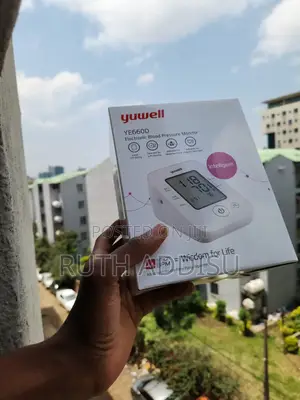 Photo - Digital Blood Pressure Monitor鋊卌blood Pressuer Digital New