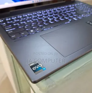 New Laptop Lenovo Yoga 7i 16GB Intel Core I7 SSD 512GB