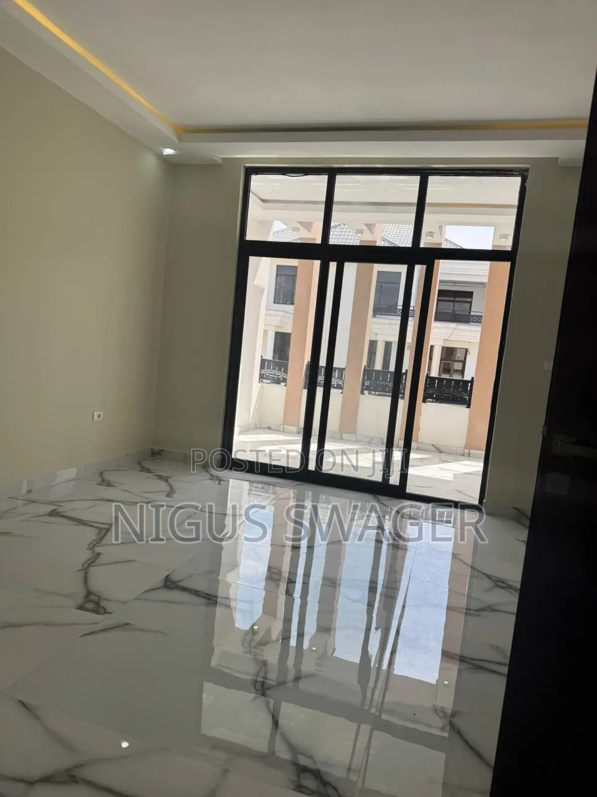 Furnished 8bdrm Townhouse/Terrace in Ayat, Yeka for sale