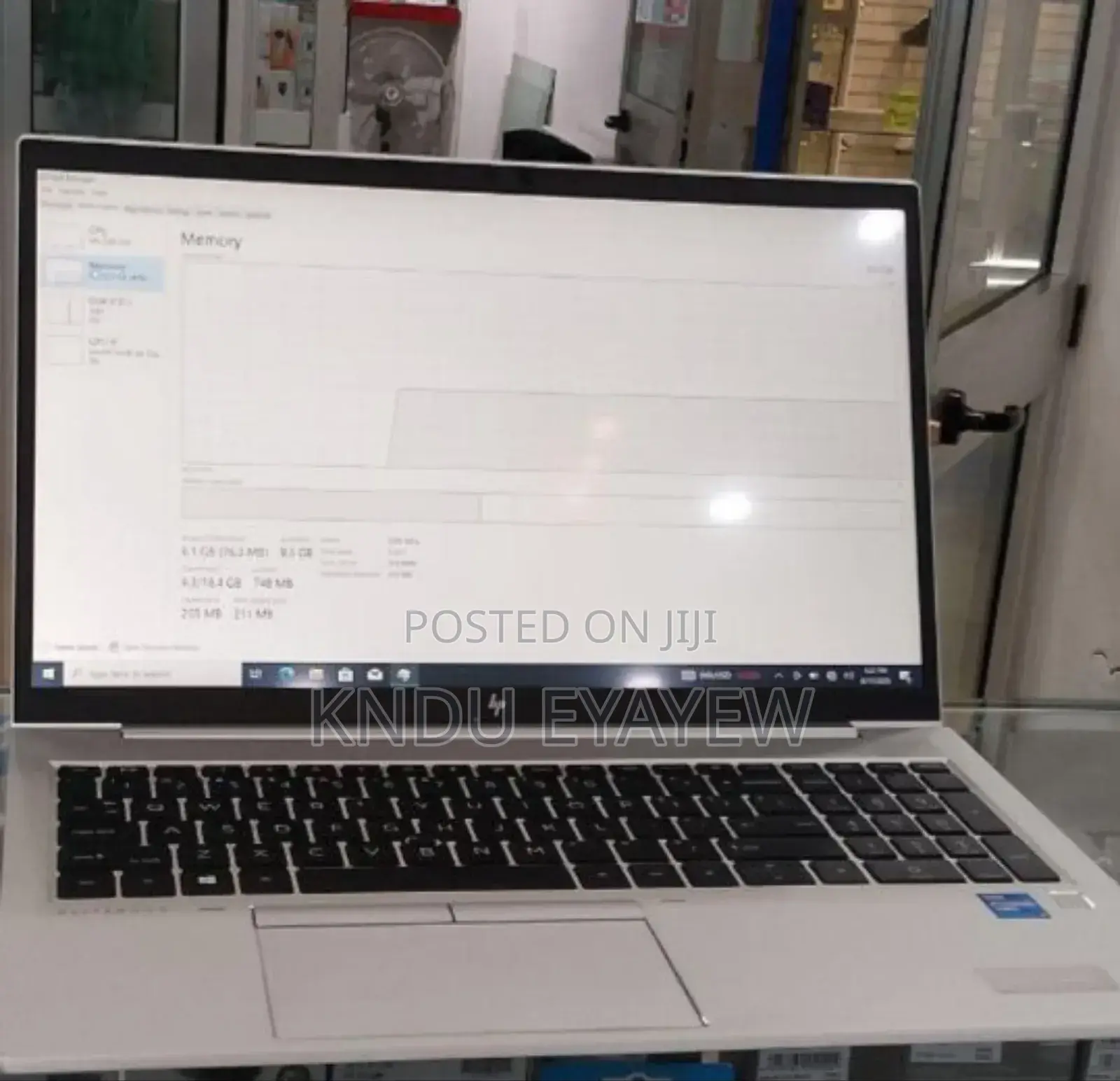 New Laptop HP EliteBook 850 G8 16GB Intel Core I7 SSD 512GB