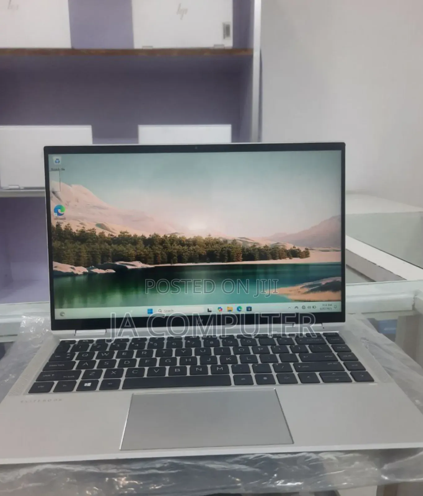 New Laptop HP EliteBook X360 1040 G7 16GB Intel Core I7 SSD 512GB