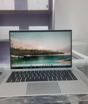 New Laptop HP EliteBook X360 1040 G7 16GB Intel Core I7 SSD 512GB
