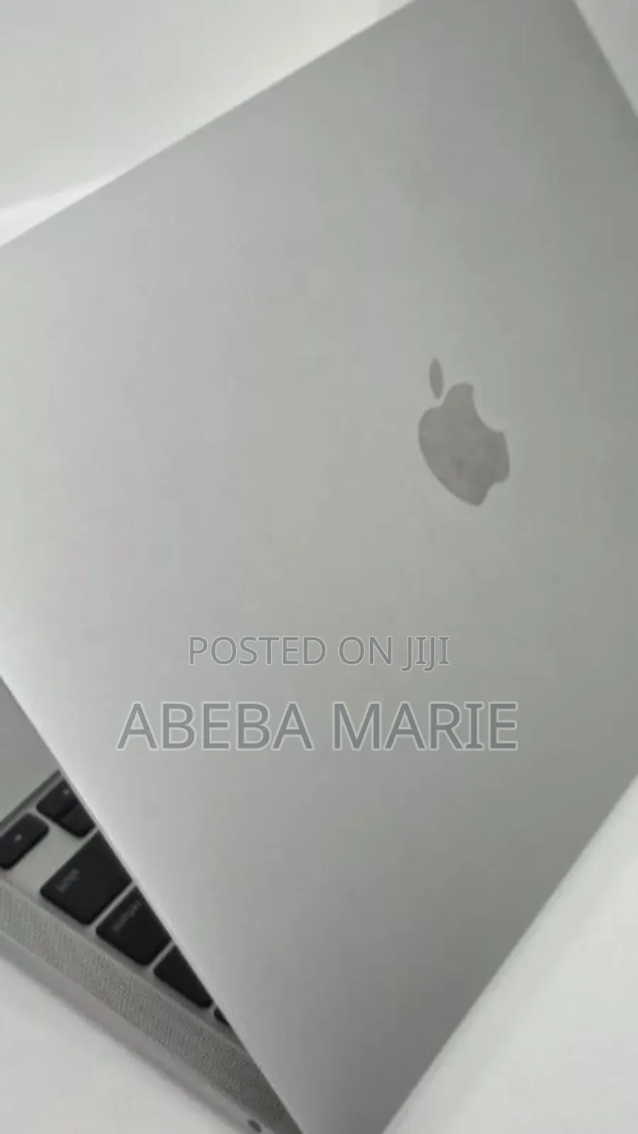 New Laptop Apple MacBook Pro 2023 M2 8GB Apple M2 SSD 512GB