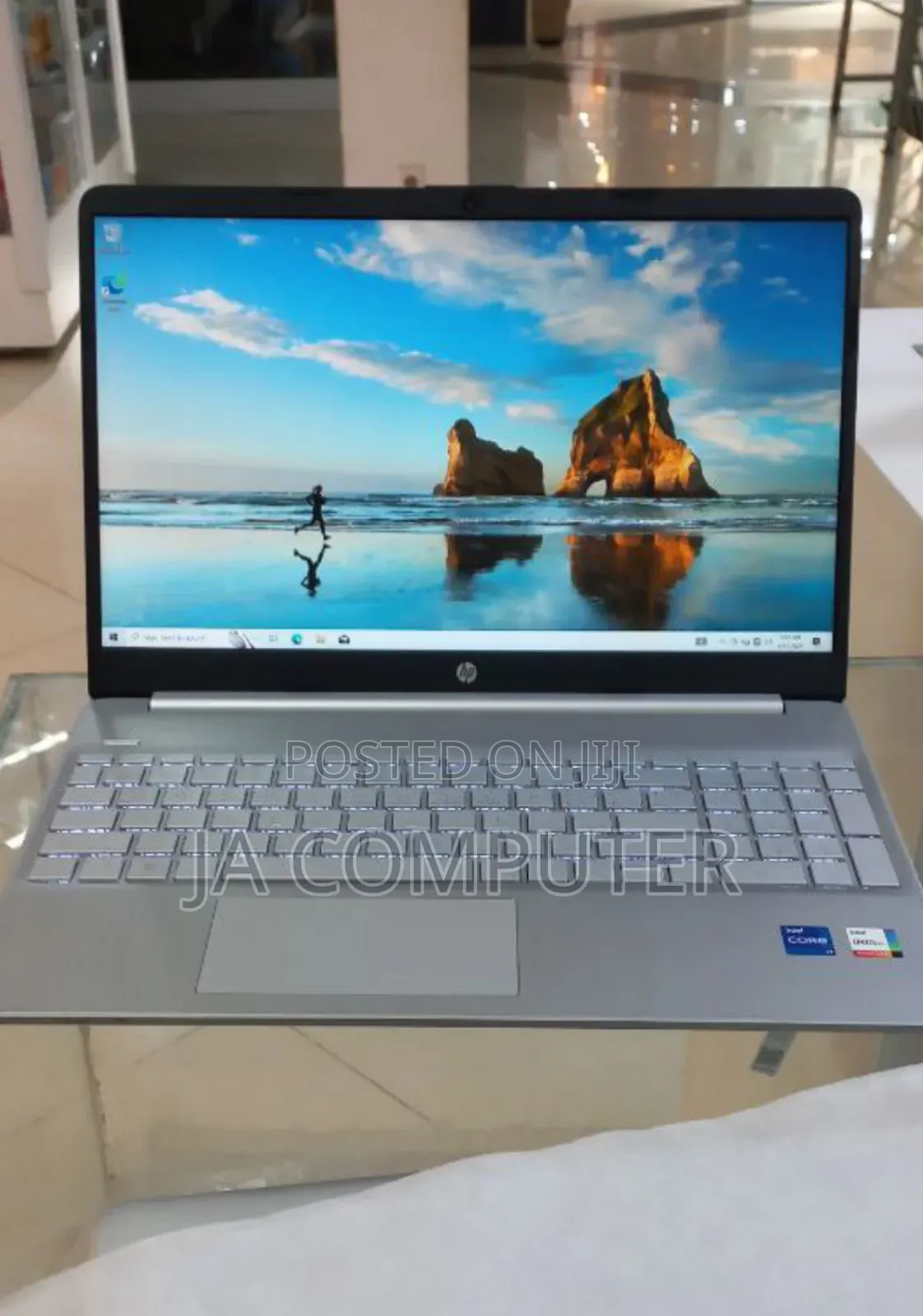 New Laptop HP Stream Notebook 8GB Intel Core I7 SSD 512GB