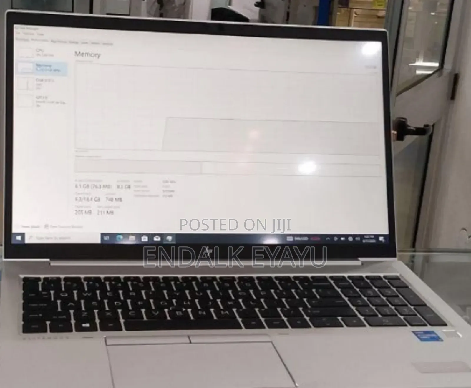 New Laptop HP EliteBook 850 G8 16GB Intel Core I7 SSD 512GB