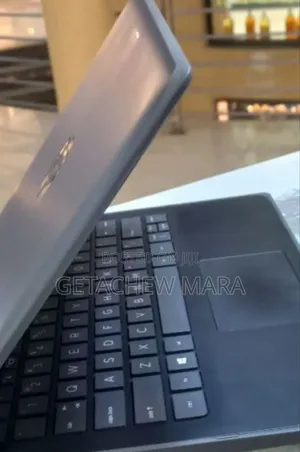 New Laptop HP ProBook 11 X360 8GB Intel Core I5 SSD 512GB