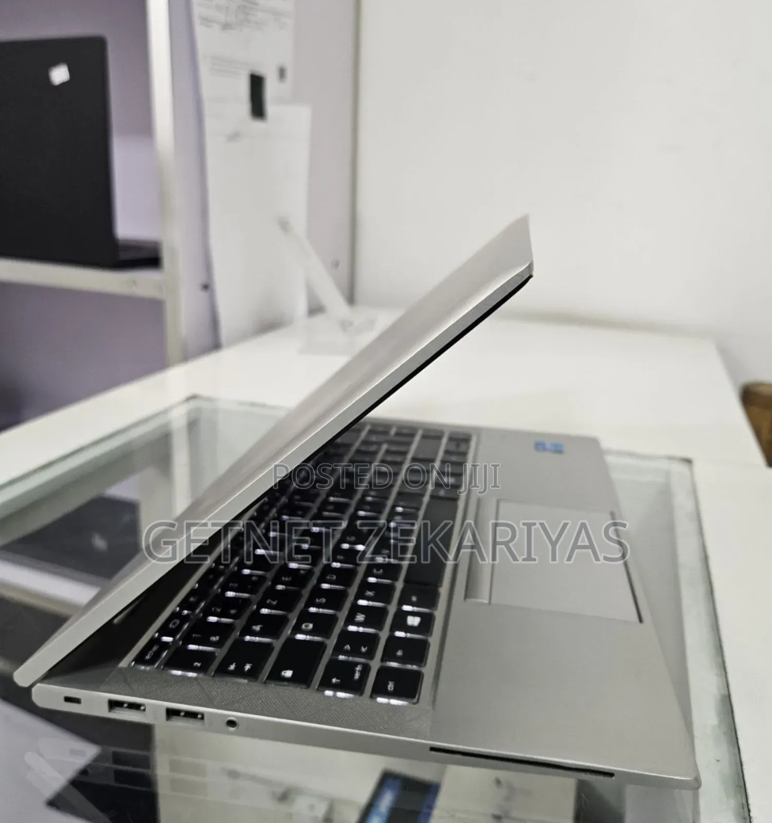 New Laptop HP EliteBook 840 G8 16GB Intel Core I5 SSD 512GB