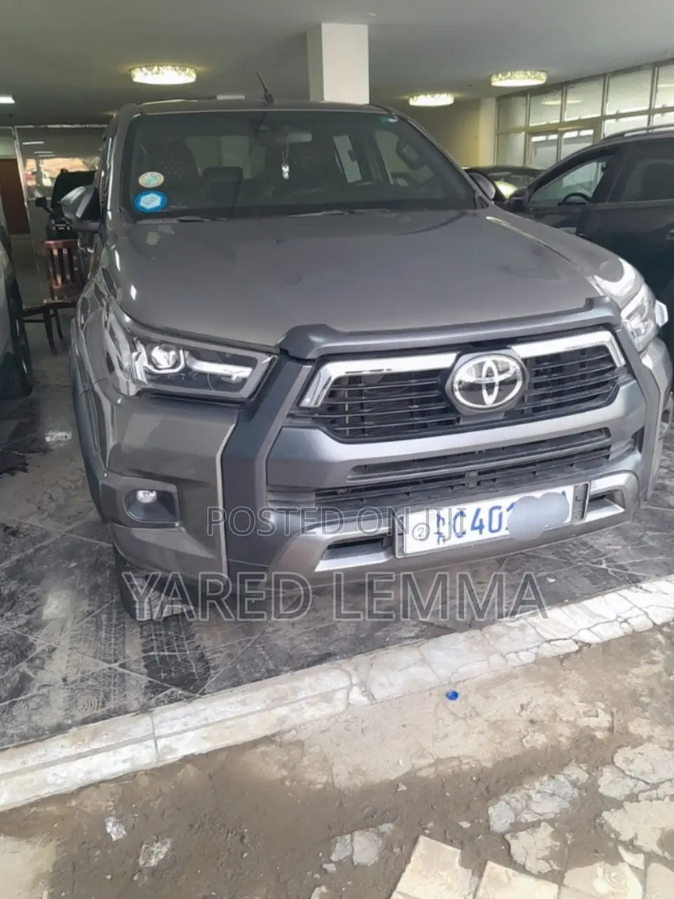 Toyota Hilux 2021 Black