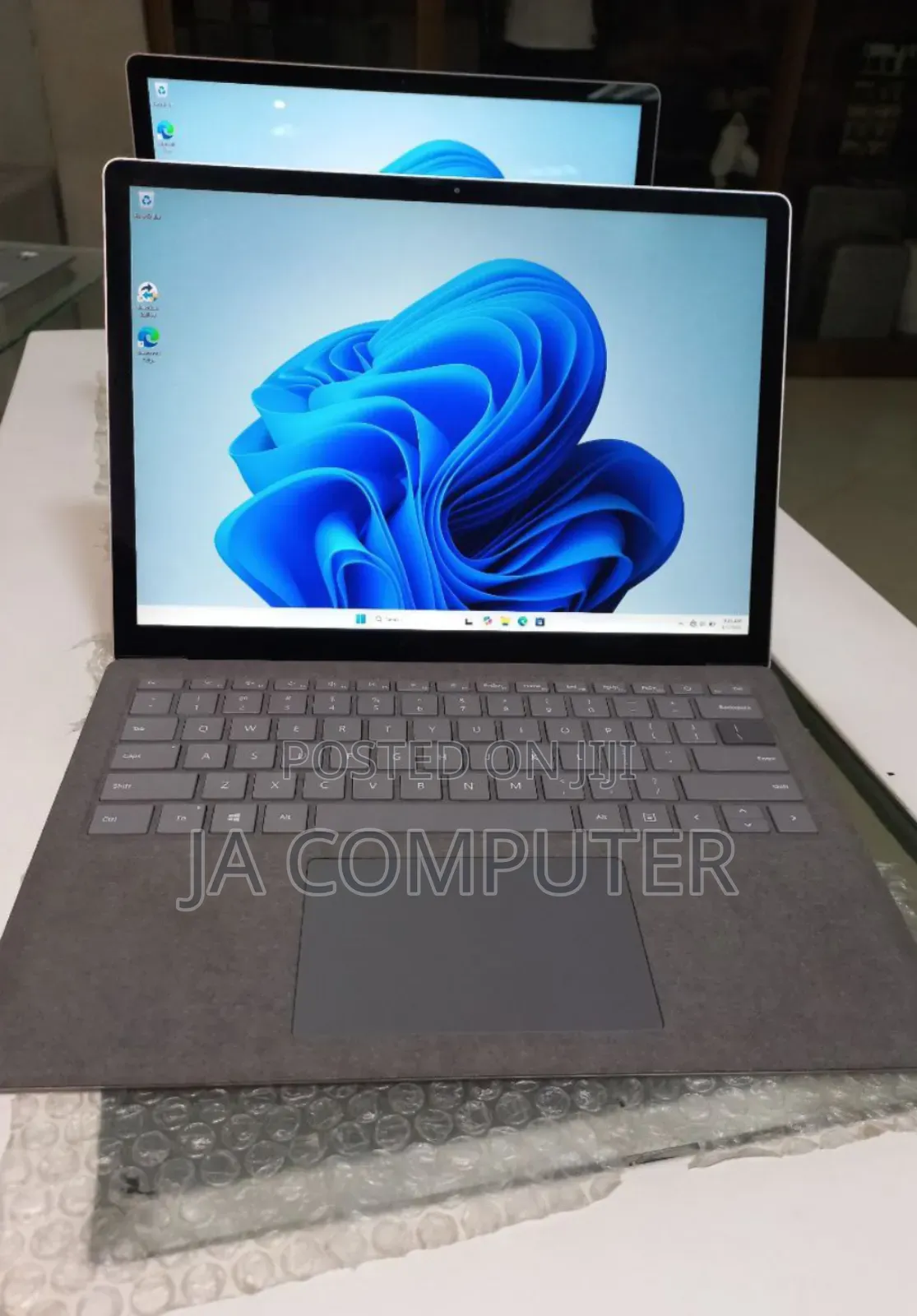 New Laptop Microsoft Surface Laptop 4 16GB Intel Core I7 SSD 512GB