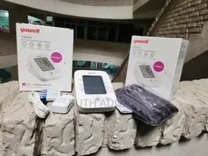 Photo - Blood Pressuer Monitor地方digital Blood Pressuer Monitor Bp