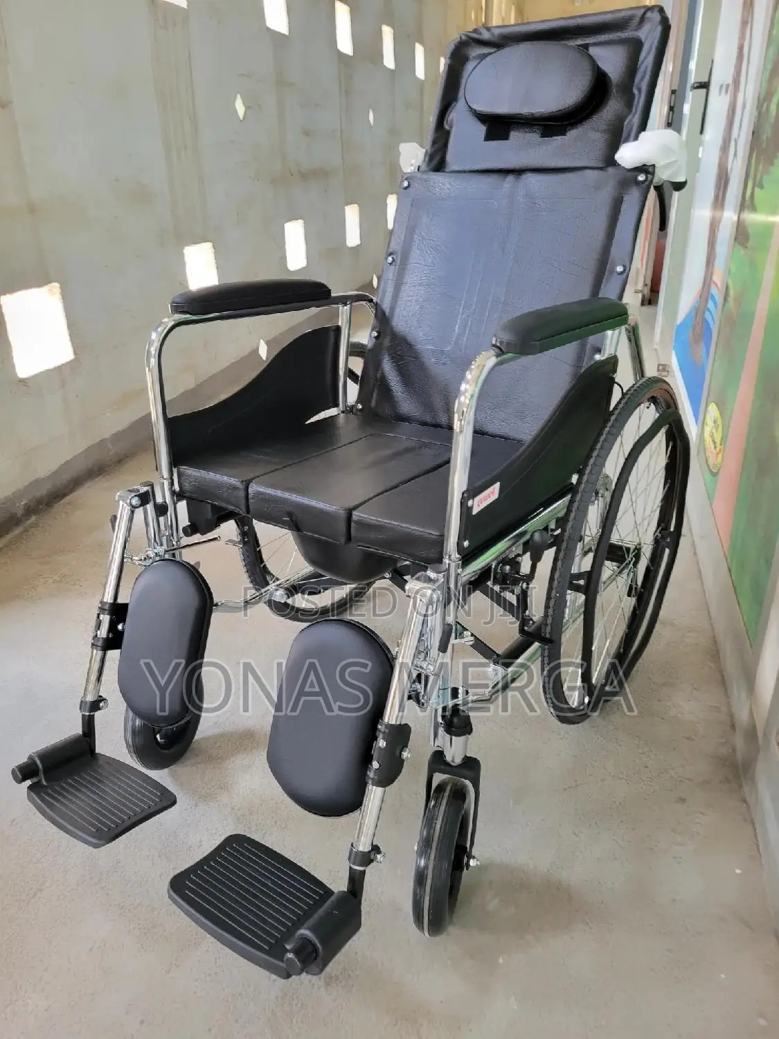 Hygienic Toilet Wheelchair甲+Wheelchair÷土wheelchairقwilcher