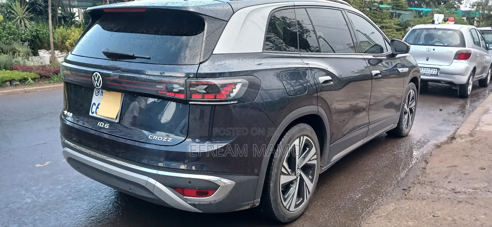 Volkswagen ID.6 2023 Blue