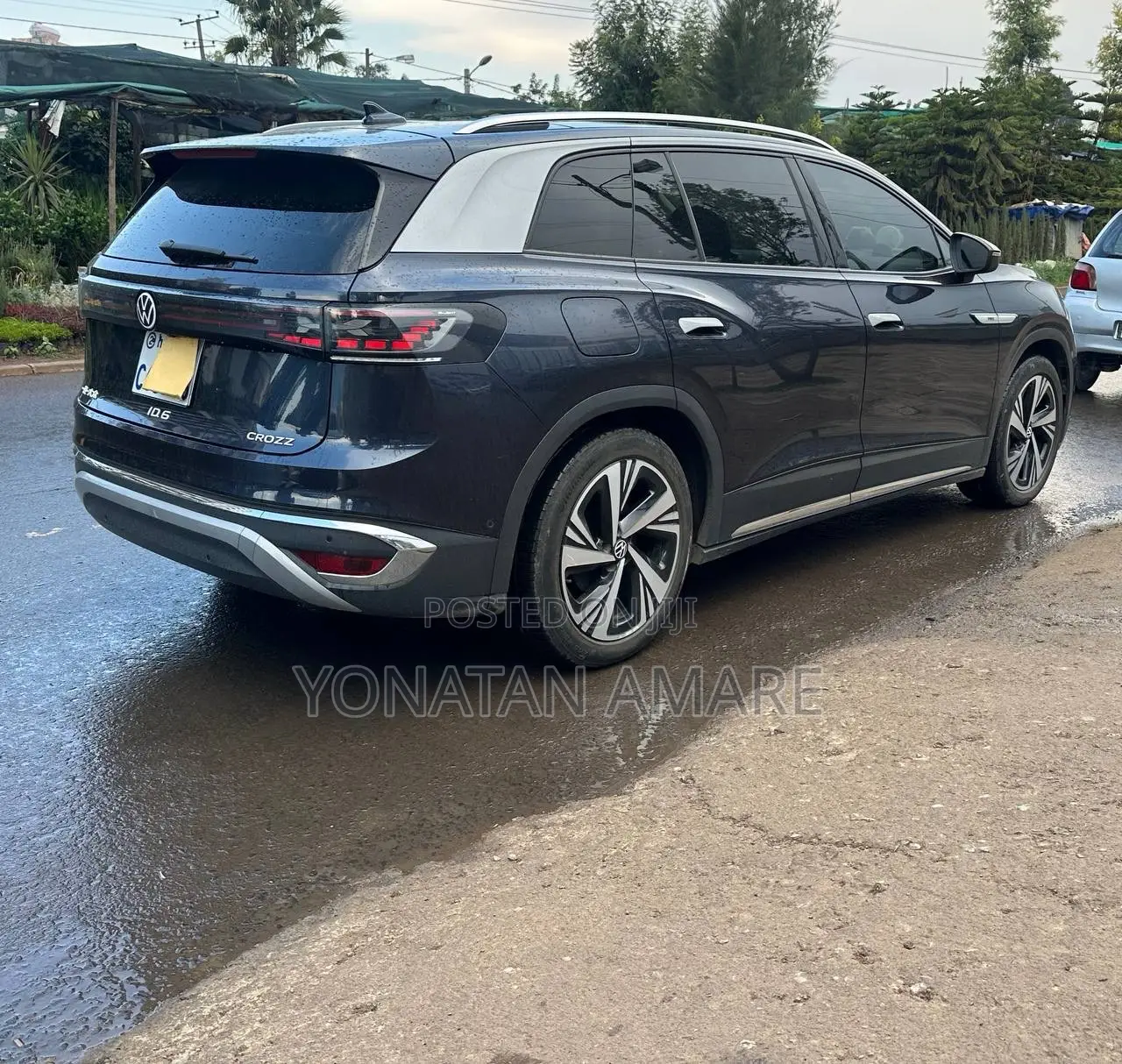 Volkswagen ID.6 2023 Blue