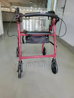 Photo - Walker枠٤walking Frame With 8 Inch Wheels ( Rollator) 6.1kg
