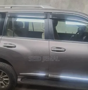 Toyota Land Cruiser Prado 2021 Brown