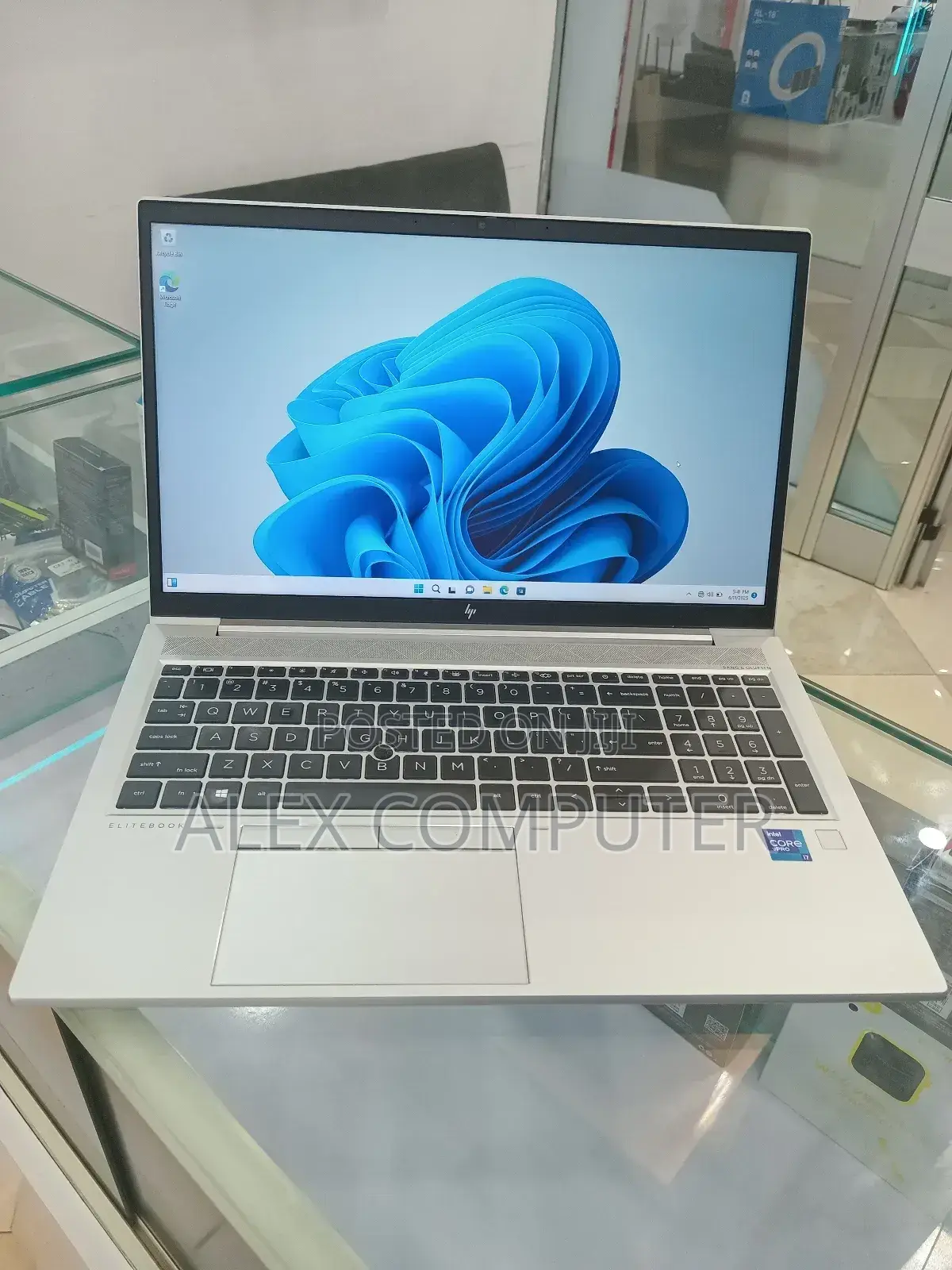 New Laptop HP EliteBook 850 G8 16GB Intel Core I7 SSD 512GB