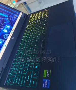 New Laptop Acer Predator Helios 300 16GB Intel Core I9 SSD 1T